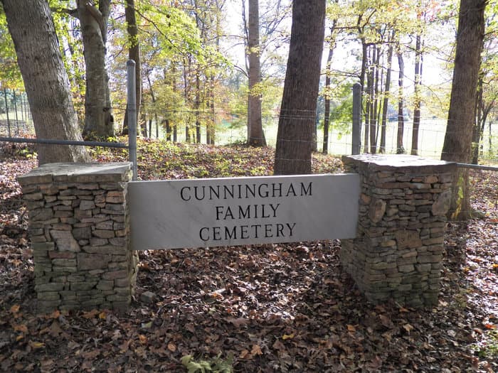 Cunningham Family Cemetery Sign